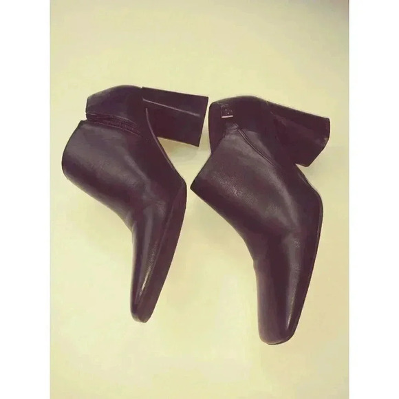 Enzo Angiolini Black Womens Ankles Boots Sz 7M - Picture 8 of 9